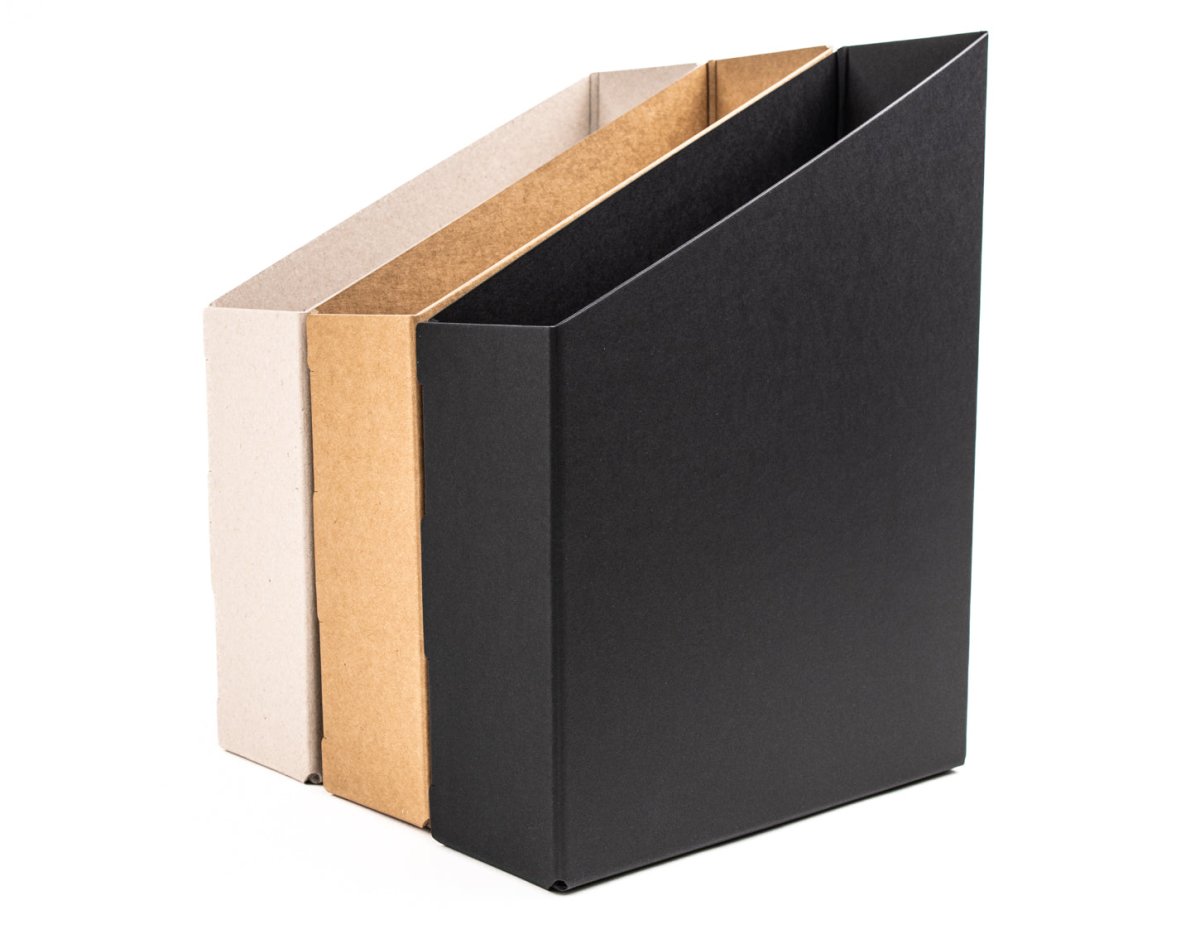 Stehsammler A4 aus Pappe – Recyclingkarton, Griffloch, Made in Germany