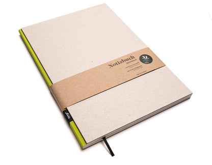 Notizbuch A4 BerlinBook, blanko und perforiert, Einband Recyclingkarton Grau, Bundfarbe  Limetten Grün