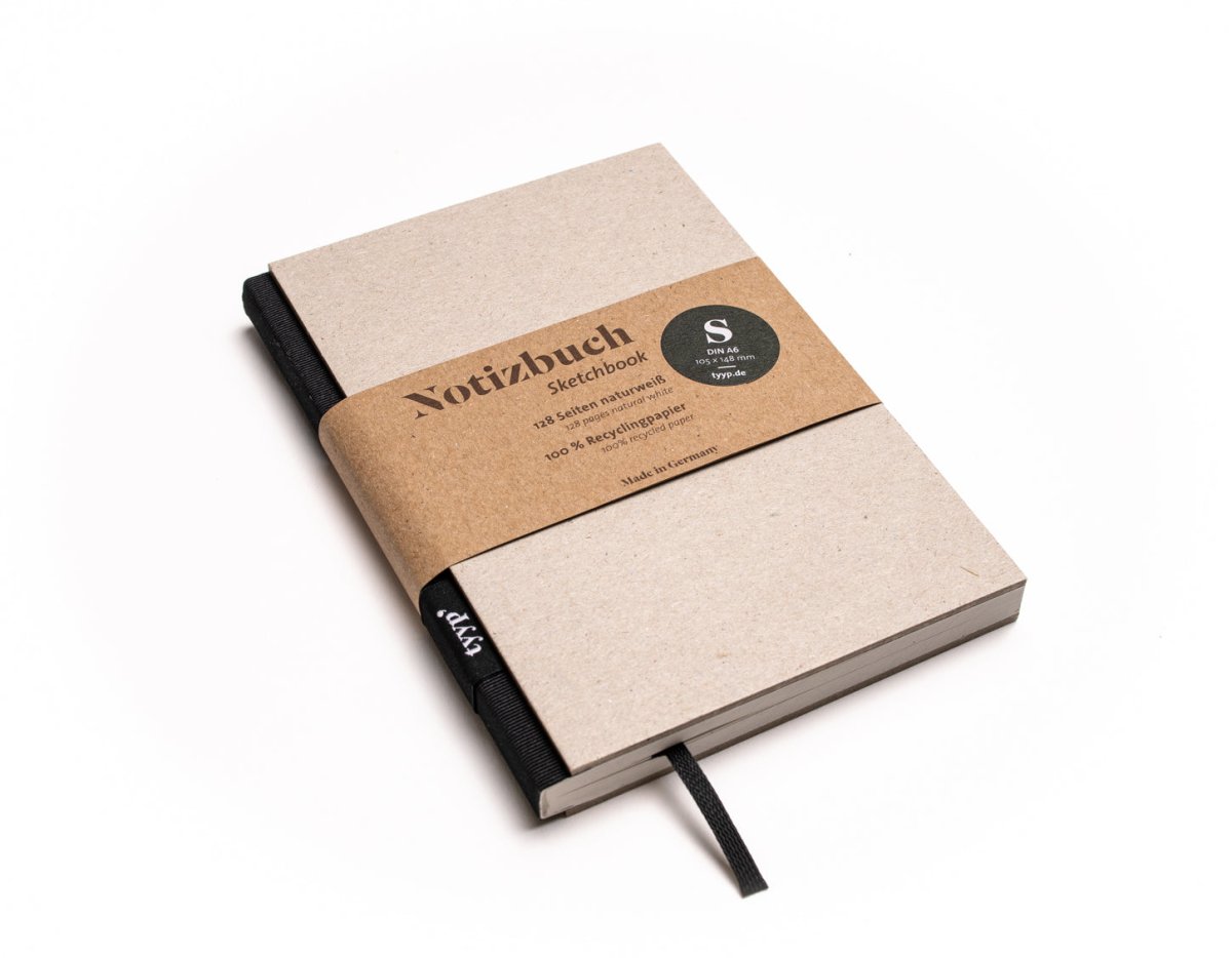 Notizbuch A6 „BerlinBook“ blanko, perforiert, Einband Grau Recyclingkarton | Bundfarbe Black