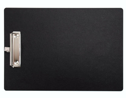Klemmbrett A4 schwarz, Querformat Detail, glatte Oberfläche aus Recyclingpappe