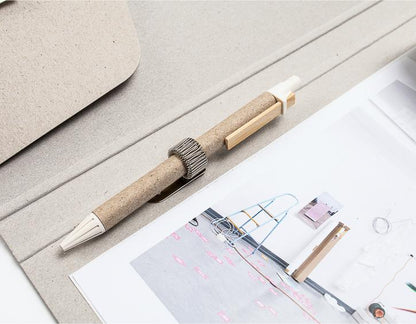 Klemmmappe A4 mit Stift und Unterlagen, Gummiband, ideal für Meetings und Pitches
